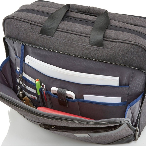 Titan Germany expandable laptop travel bag - Picture 10 of 13